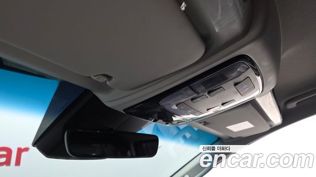 Hyundai Staria HEV 1.6 Cargo 5-Seater Modern 2025 — фото 19