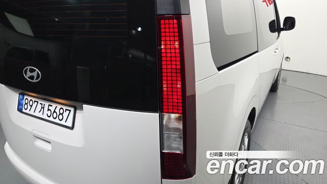 Hyundai Staria HEV 1.6 Cargo 5-Seater Modern 2025 — фото 23