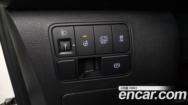 Hyundai Staria HEV 1.6 Cargo 5-Seater Modern 2025 — фото 28