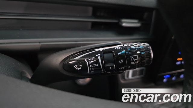 Hyundai Staria HEV 1.6 Cargo 5-Seater Modern 2025 — фото 29