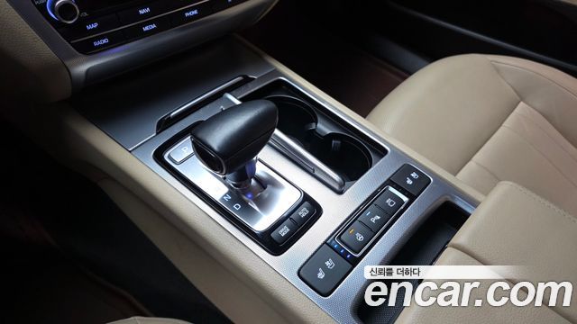 Genesis G80 3.3 GDI Luxury 2020 — фото 9