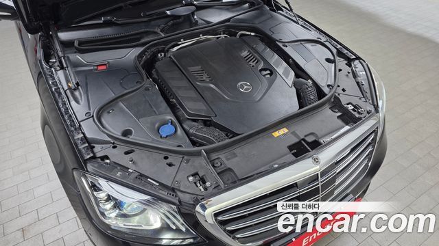 Mercedes-Benz S-Class (W222) S560L 4MATIC 2018 — фото 6