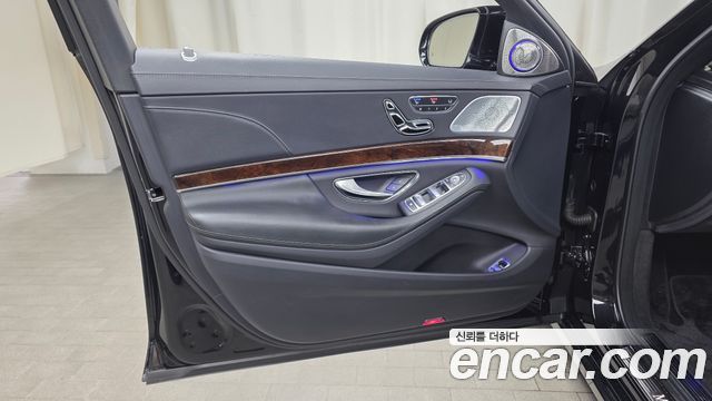 Mercedes-Benz S-Class (W222) S560L 4MATIC 2018 — фото 24