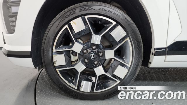 Hyundai Kona Electric (SX2) Long Range Inspiration 2023 — фото 5