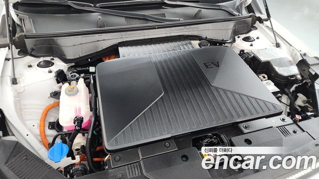 Hyundai Kona Electric (SX2) Long Range Inspiration 2023 — фото 6