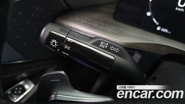 Kia K8 Hybrid Signature 2022 — фото 29