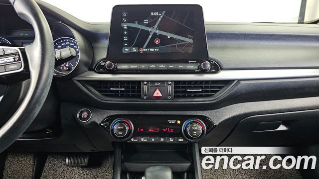Kia K3 Prestige 2019 — фото 16
