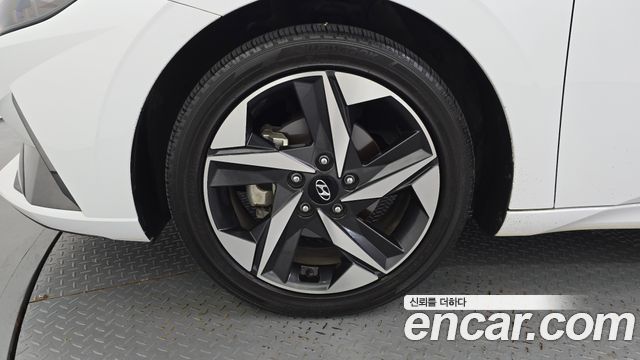 Hyundai Avante (CN7) 1.6 Inspiration 2023 — фото 5