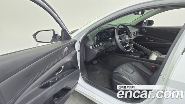 Hyundai Avante (CN7) 1.6 Inspiration 2023 — фото 10