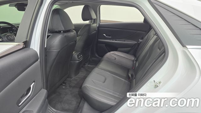 Hyundai Avante (CN7) 1.6 Inspiration 2023 — фото 17