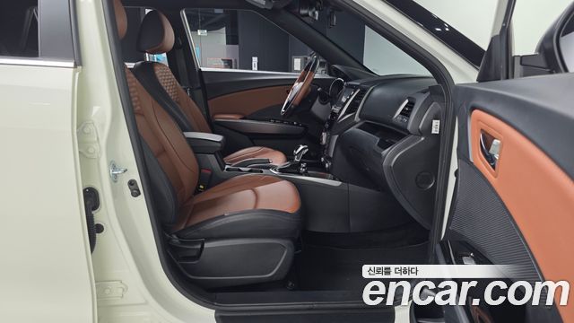 KG Mobility (SsangYong) Tivoli Armor Gear Plus 2WD 2019 — фото 11