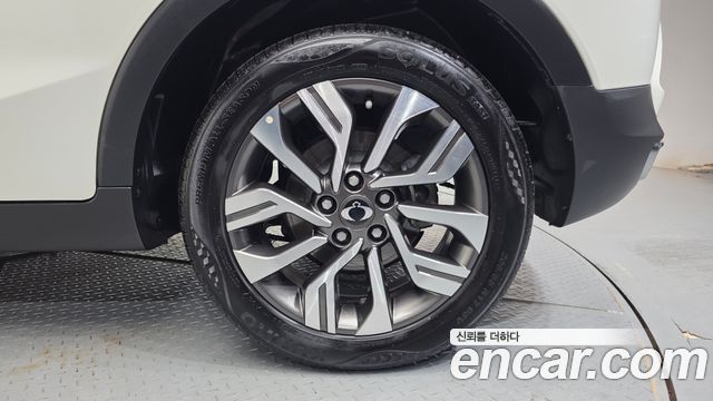KG Mobility (SsangYong) Tivoli Armor Gear Plus 2WD 2019 — фото 21