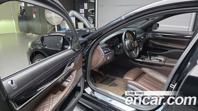 BMW 7 Series (G11) 730Ld xDrive M Sport 2021 — фото 10