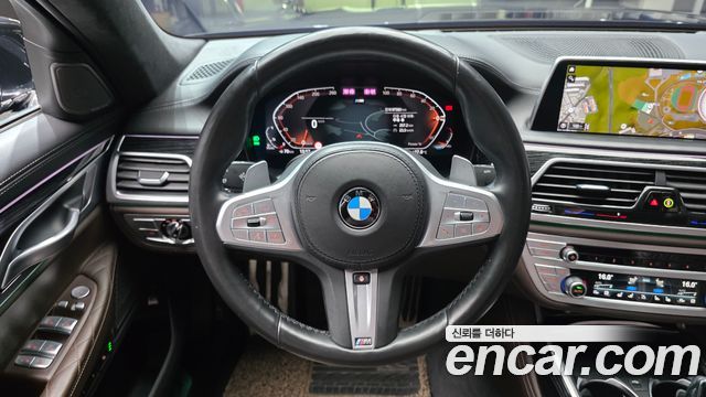 BMW 7 Series (G11) 730Ld xDrive M Sport 2021 — фото 18