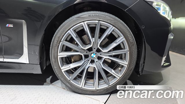 BMW 7 Series (G11) 730Ld xDrive M Sport 2021 — фото 27