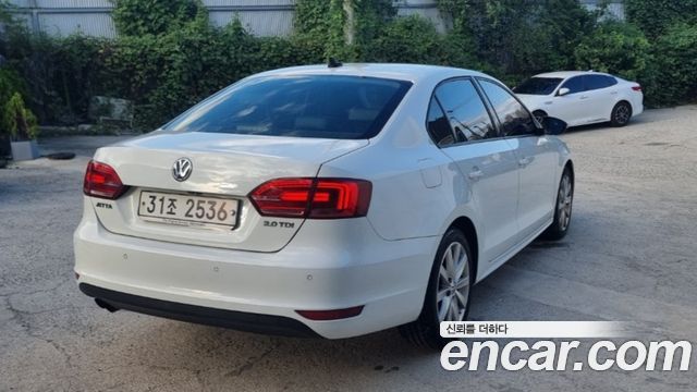 Volkswagen Jetta 2.0 TDI 6th 2014 — фото 3