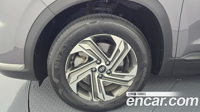 Hyundai Santa Fe Gasoline 2.5T 4WD Exclusive 2022 — фото 5