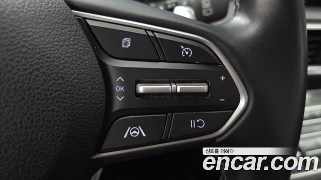 Hyundai Santa Fe Gasoline 2.5T 4WD Exclusive 2022 — фото 18