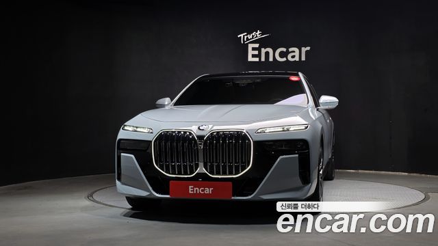 BMW 7 Series (G70) 740d xDrive M Sport 2026 — фото 3