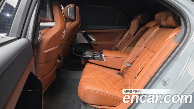 BMW 7 Series (G70) 740d xDrive M Sport 2026 — фото 12