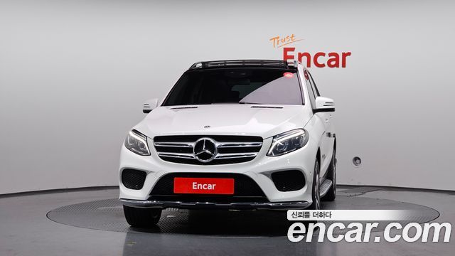 Mercedes-Benz GLE-Class (W166) GLE350 d 4MATIC 2017 — фото 3