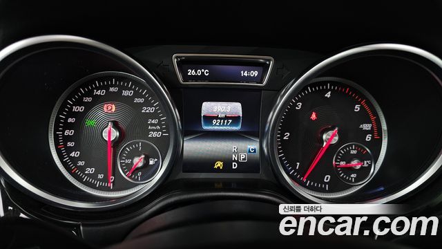 Mercedes-Benz GLE-Class (W166) GLE350 d 4MATIC 2017 — фото 8