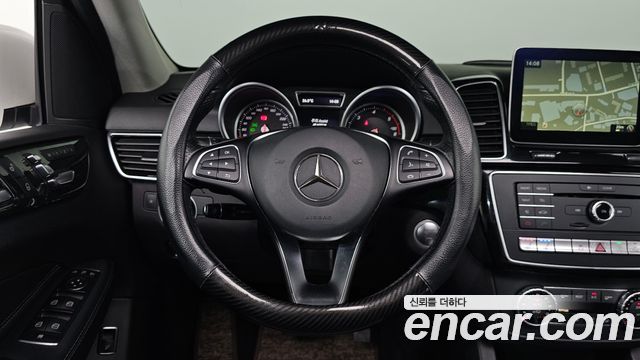 Mercedes-Benz GLE-Class (W166) GLE350 d 4MATIC 2017 — фото 13