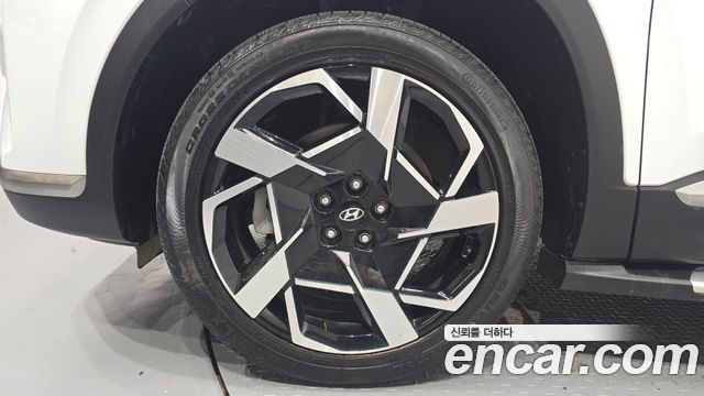 Hyundai Santa Fe Gasoline 2.5T 2WD Prestige 2023 — фото 5