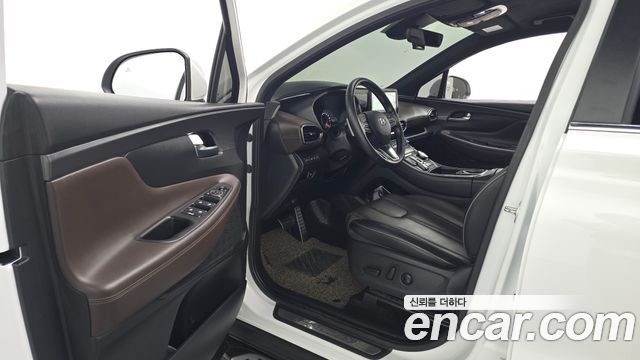 Hyundai Santa Fe Gasoline 2.5T 2WD Prestige 2023 — фото 10