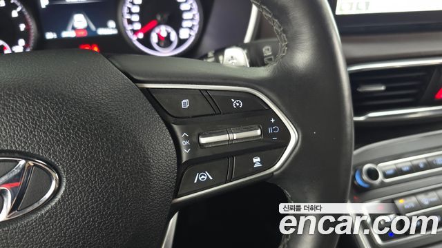 Hyundai Santa Fe Gasoline 2.5T 2WD Prestige 2023 — фото 30