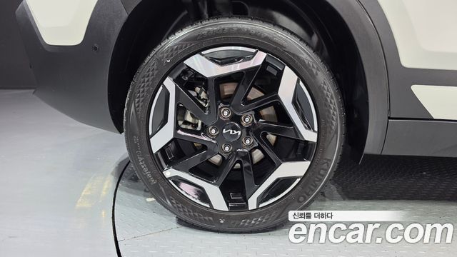 Kia Seltos Gasoline 1.6 Turbo 2WD Signature 2023 — фото 5