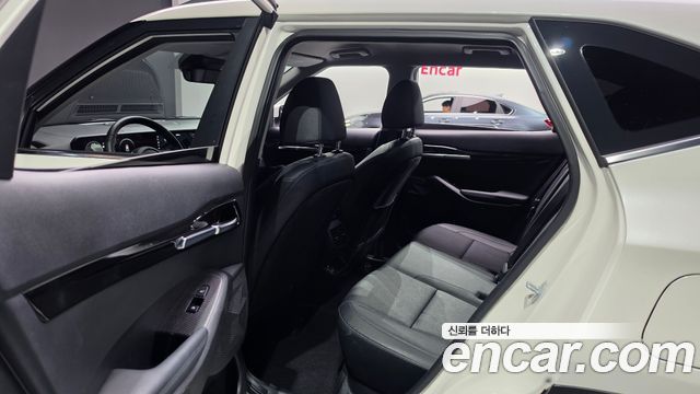 Kia Seltos Gasoline 1.6 Turbo 2WD Signature 2023 — фото 11