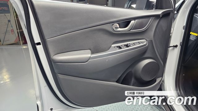 Hyundai Kona 1.6 Turbo 4WD Mordern 2019 — фото 24
