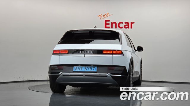 Hyundai Ioniq 5 Long range Exclusive 2023 — фото 4