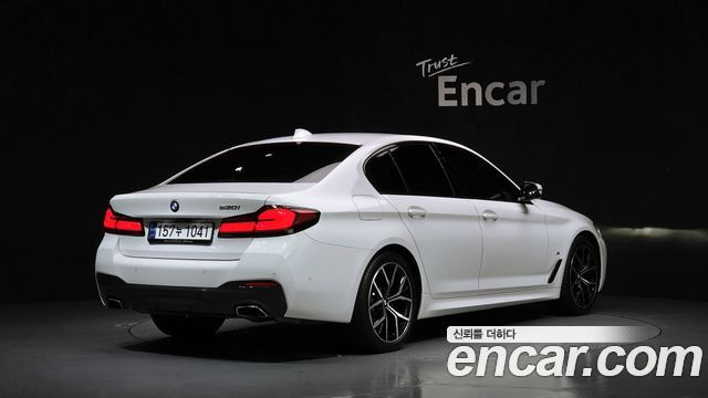 BMW 5 Series (G30) 530i M Sport Package 2023 — фото 2