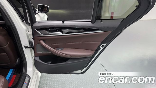 BMW 5 Series (G30) 530i M Sport Package 2023 — фото 25