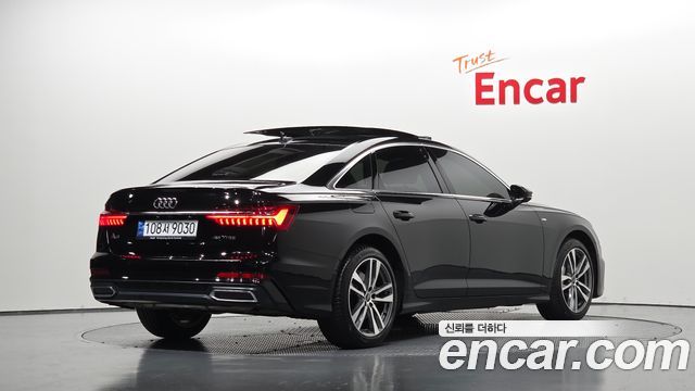 Audi A6 (C8) 45 TFSI Premium 2023 — фото 2