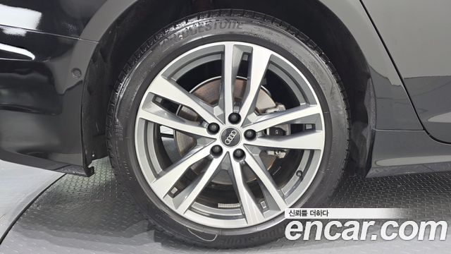 Audi A6 (C8) 45 TFSI Premium 2023 — фото 5