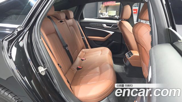 Audi A6 (C8) 45 TFSI Premium 2023 — фото 16