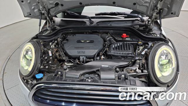 MINI Cooper D 5Door Mid 3rd 2016 — фото 6