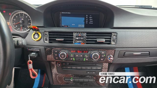 BMW M3 (E90) M3 Convertible 2013 — фото 17