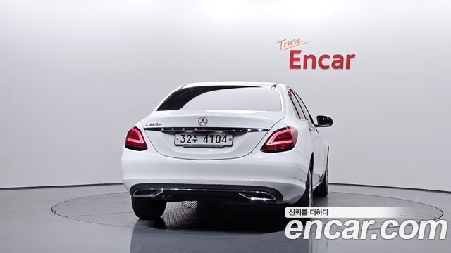 Mercedes-Benz C-Class (W205) C220 d Avantgarde 2019 — фото 4
