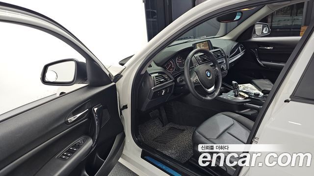 BMW 1 Series (F20) 118d Urban Pack1 5Dr 2014 — фото 10
