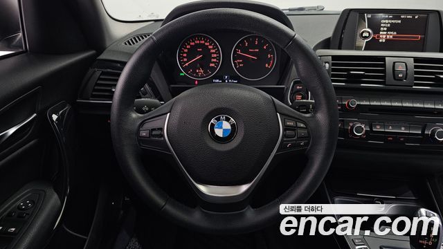 BMW 1 Series (F20) 118d Urban Pack1 5Dr 2014 — фото 13