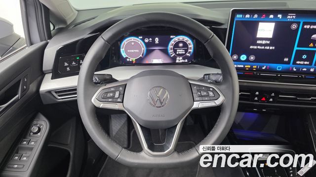 Volkswagen Golf (VIII) 2.0 TDI Prestige 2025 — фото 30