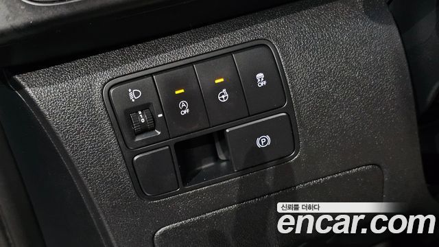 Hyundai Staria Cargo 5-Seater Modern 2022 — фото 23