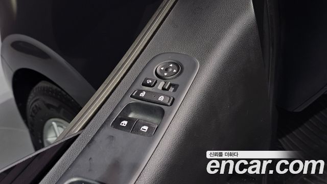 Hyundai Staria Cargo 5-Seater Modern 2022 — фото 24