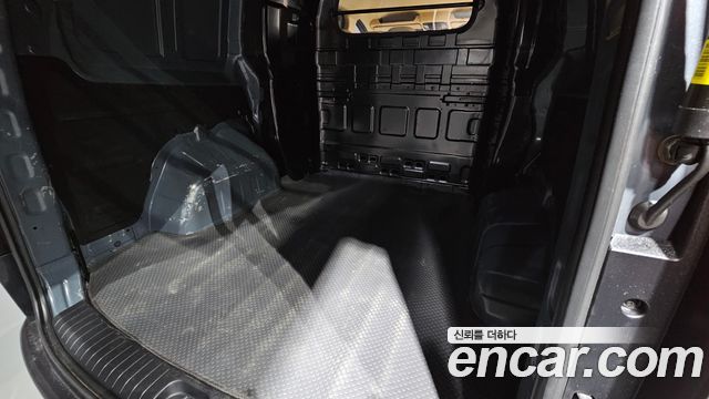 Hyundai Staria Cargo 5-Seater Modern 2022 — фото 35