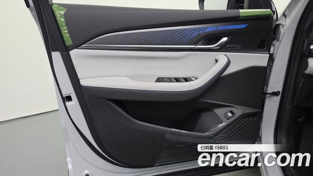 Renault Korea Grand Koleos 1.5 E-TECH Esprit Alphine 2WD 2026 — фото 24