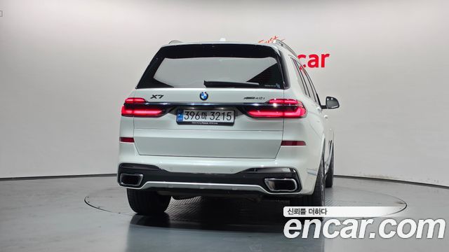 BMW X7 (G07) xDrive 40i M Sport 7STR 2025 — фото 4